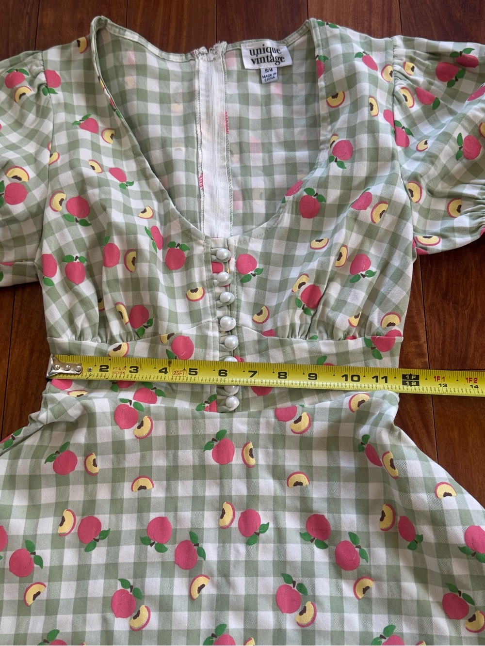 Unique Vintage Puff-Sleeve Fit & Flare Dress in Light Green with peaches